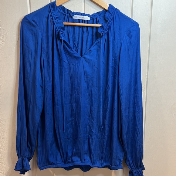 8 shirts mixed lot small and medium bundle - Picture 6 of 10